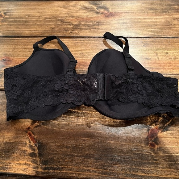 Victoria’s Secret Angels Ipex Black Lace Women's Bra, size 40C, full coverage - Picture 3 of 6
